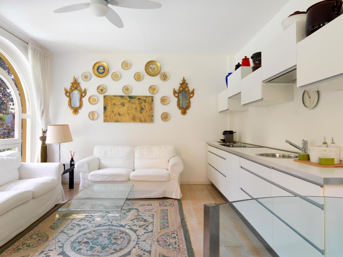 Villa Depadance Limoni Gardone Riviera Esterno foto